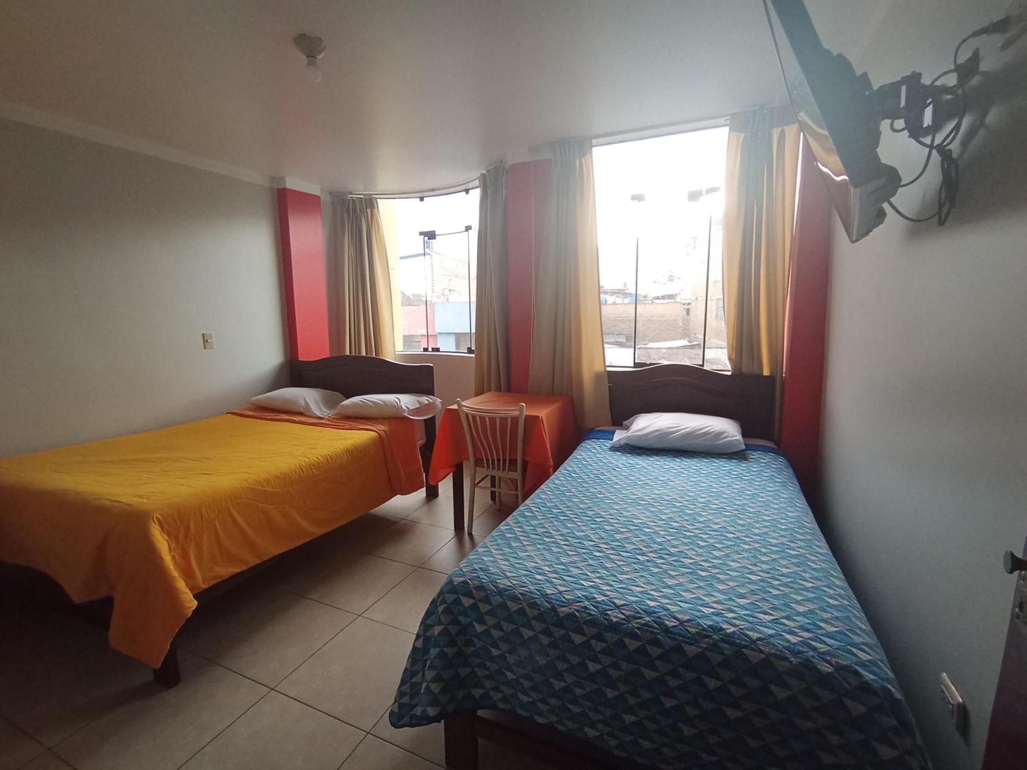 Hotel Los Gladiolos Cajamarca Exterior foto