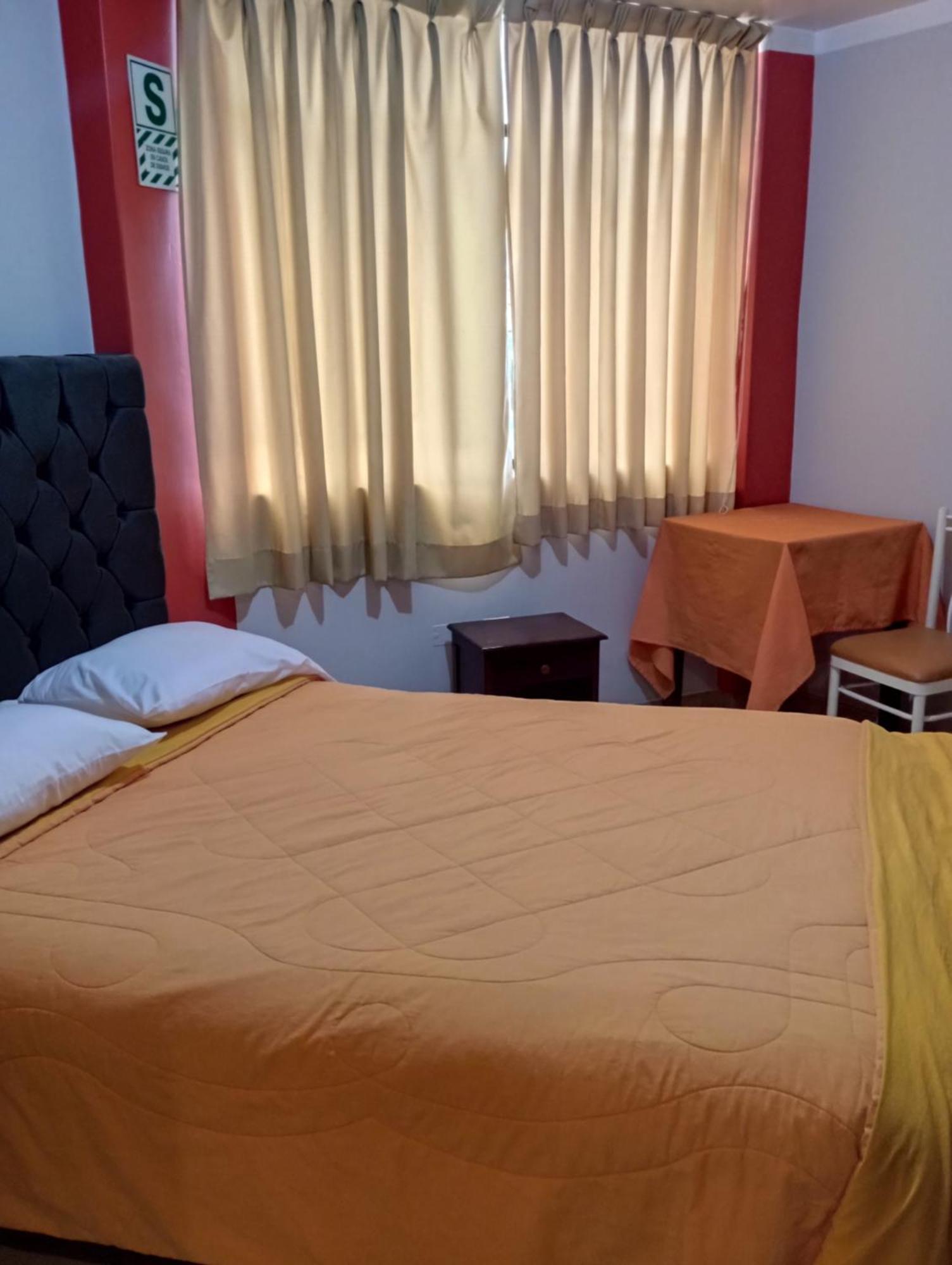 Hotel Los Gladiolos Cajamarca Exterior foto